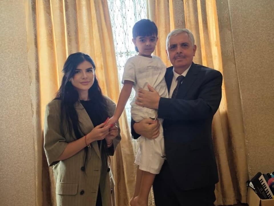 Ребенка шехида Талеха Ширинова навестили по случаю Дня знаний